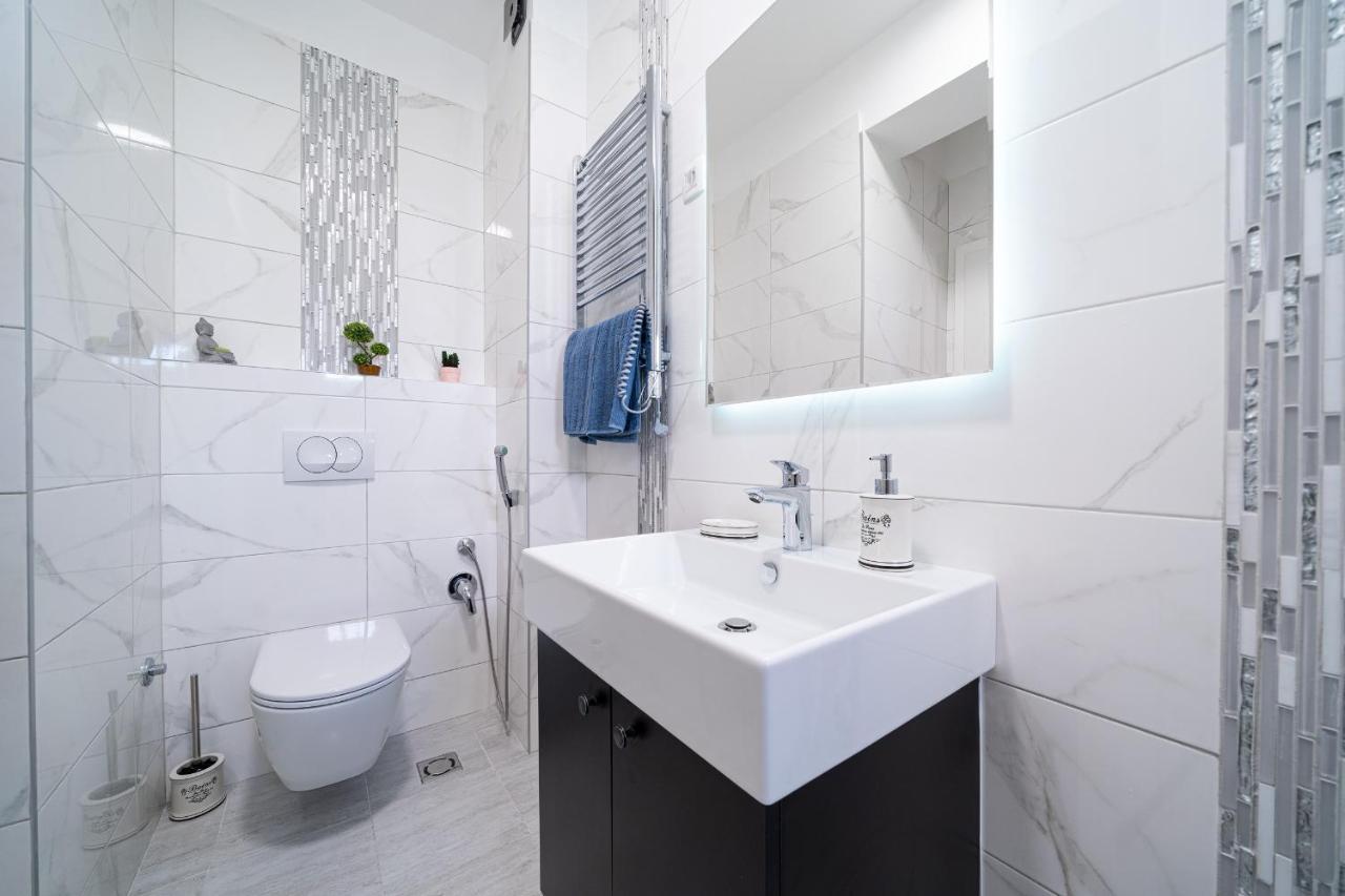 Luxury Dream View Apartment Котор Экстерьер фото